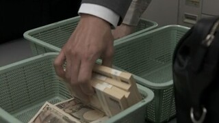 男子拥有透明人体质，抢个银行易如反掌《世界奇妙物语：相信了自己的男人》