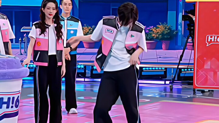 Ternyata Ding Chengxin sudah menari lagu ini tahun lalu?!!