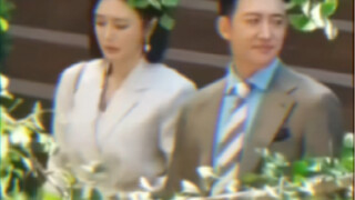 Qin Lan looks great with everyone! She's already tired of talking about her new drama partner, Wang 