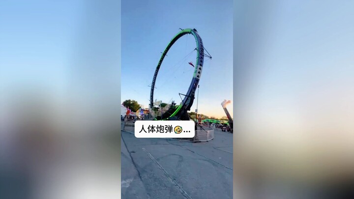 Katapel tubuh manusia: Kalau jago main, cuma kotorin badan; kalau nggak jago, habis satu kotak abu.