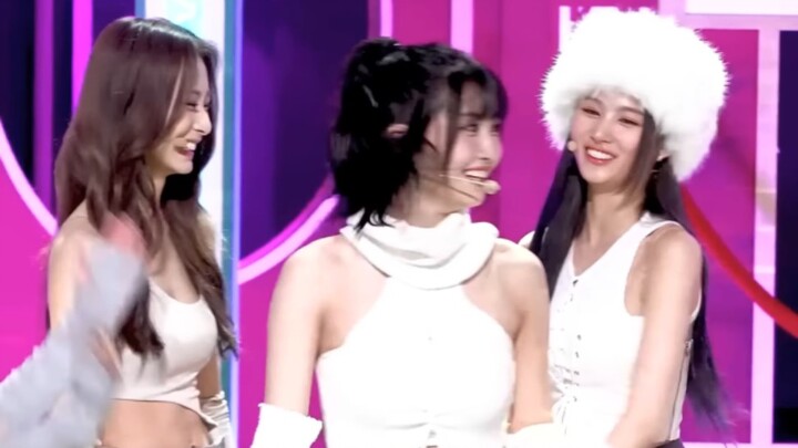 set me free 打歌舞台 跳 hype boy