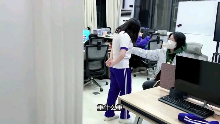 Teacher, please speak, teacher.