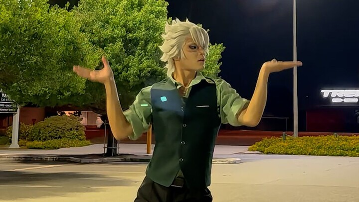 رشّ عمود الصوت سهمًا يخترق الغيوم، رجاءً لا تتوقف!