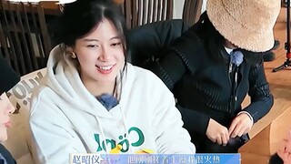 [Bunga dan Pemuda 5] Dua kakak beradik yang kebingungan karena tidak menemukan kamera dan lupa menge