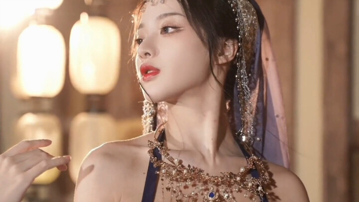 King Zhou: "I once prided myself on my peerless beauty and my alluring figure."