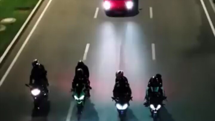 เทพกล่องสุ่ม