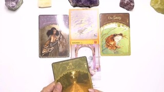 Bói Tarot✨Bất Ngờ Nào Đang Chờ Bạn Ở Phía Trước_🤩