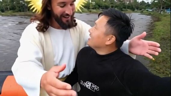 pixverse%2Fmp4%2Fmedia%2Fweb%2Fe08e5892-6bf2-4eda-9245-8f7a3c671d64_seed18827639