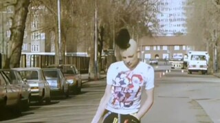 Rowan Atkinson (Mr. Bean) Hài kịch đầu tay - Cách sử dụng kiểu tóc Mohawk đúng cách (・∀・)
