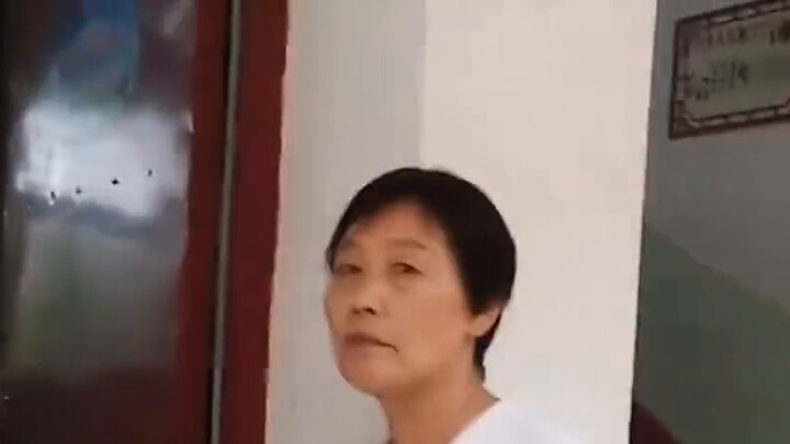 "Cuối cùng, những người đó đã trở thành giáo viên" Giáo viên hậu 00 Giáo viên hậu 00 đang trực tuyến