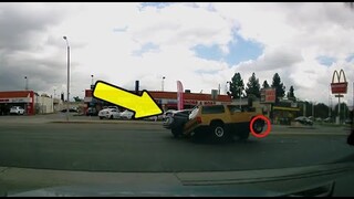 Driving Fails Compilation 2021 (Bad Drivers,Close Calls,Rear End Crash & Brake Check) #43