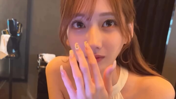 Cô nàng hot girl PR hàng đầu tại quán bar Kita-Shinchi, Osaka, Nhật Bản!