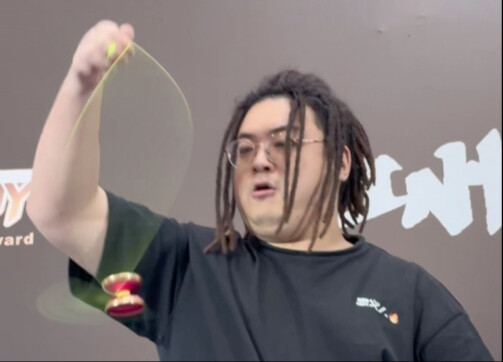 Penampilan terbaru Chen Zong dalam memimpin pertandingan