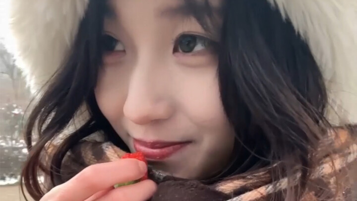 Candy’s sweet, but you’re sweeter.