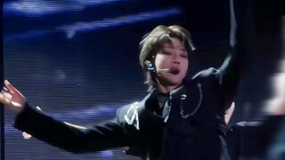 Xu Minghao Maestro three-segment straight shot of the charm of the top dancer today's clean Xu Mingh