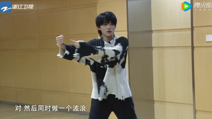 [Song Yaxuan] This wave is just unbearable!!! It's so satisfying to watch in the practice room!