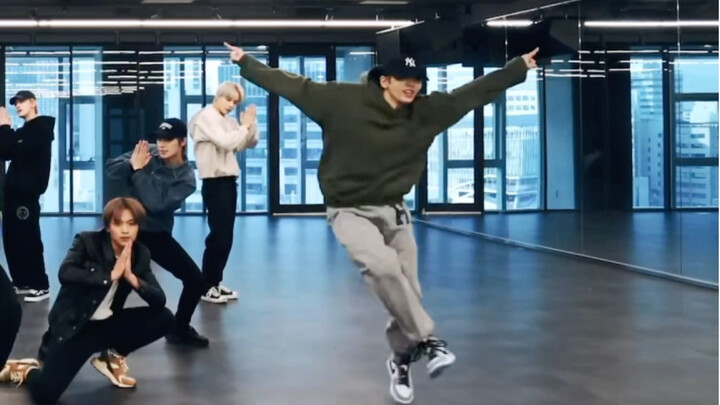 تحليل رقصة شوتارو (الجزء الأول): دليل من الداخل - تفاصيل لعبة الكون | أفضل قادة الرقص في الكيبوب [ست