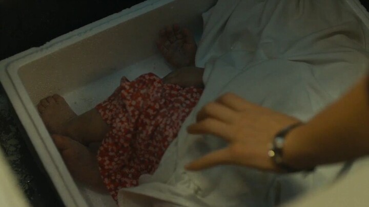 [Brother Yu] Woman discovers a frozen corpse in a freezer—who hid it here? "Lost: The Disappeared Wo