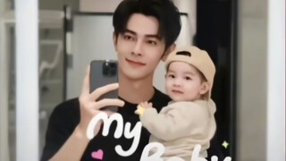 جميع أقرانه تزوجوا، لكن وانغ دونغتشنغ ما زال يلعب بعالم الأنمي.