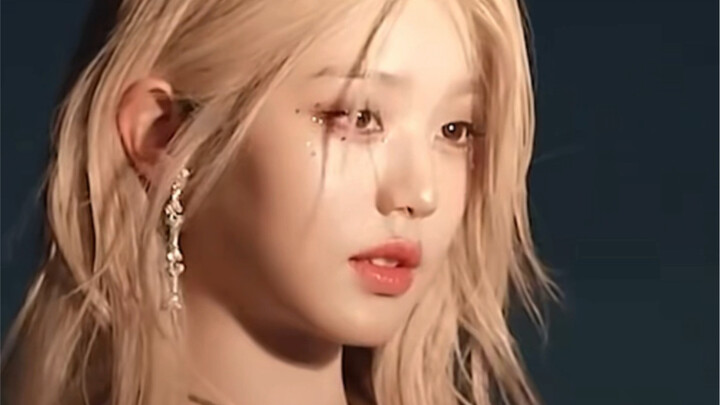 [Jeon Won-woo] Blonde Bombshells the Entire World