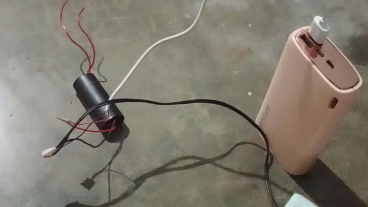 2000KV Transformer connected to a powerbank