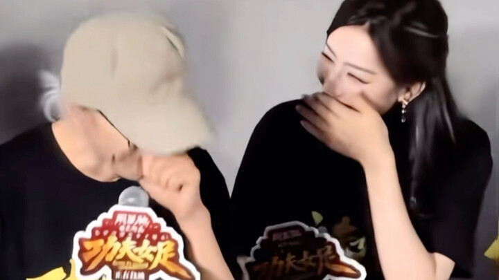 Thế hệ trước suýt nữa là mời khán giả ăn luôn tại chỗ haha hahaha