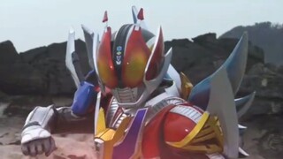 Kamen Rider Den-O's Super Climax form appears, and together with Decade & Shin Den-O, he successfull