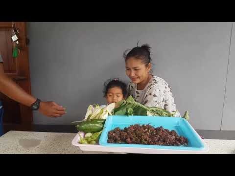 ลาบวัวเต็มถาดใหญ่แซ่บคักพี่น้อง