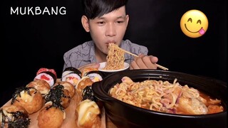 MUKBANG SPICY NOODLES & TAKOYAKI OCTOPUS BALLS| MukBang Eating Show