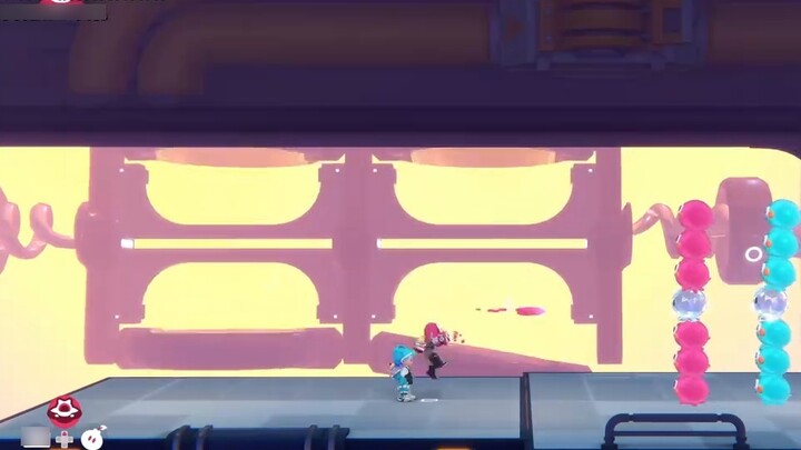 Sepasang kekasih yang sedang melakukan pantomim abstrak dalam Pum Pum [Fanshi/Bamboo Fish]