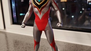 Ini adalah pertama kalinya saya membeli sebuah figure, dan saya merasa seseorang dari merek asli dap