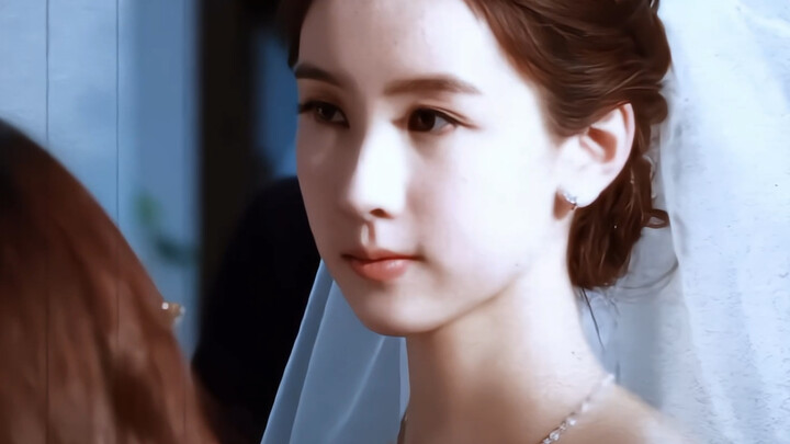ไม่ยอมจริงๆ เลย ทั้งที่เคยเห็นเธอใส่ชุดแต่งงานแล้วแท้ๆ