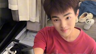 "Dark Souls Instead of Shower Gel" The cunning roommate designed to make the straight man use Dark S