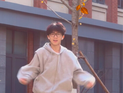 很多人都不敢说，兔的新歌真的…