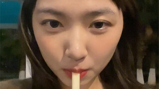 هل هذه هي الطريقة التي تصبح بها المرأة مدللة ههههههه!!!