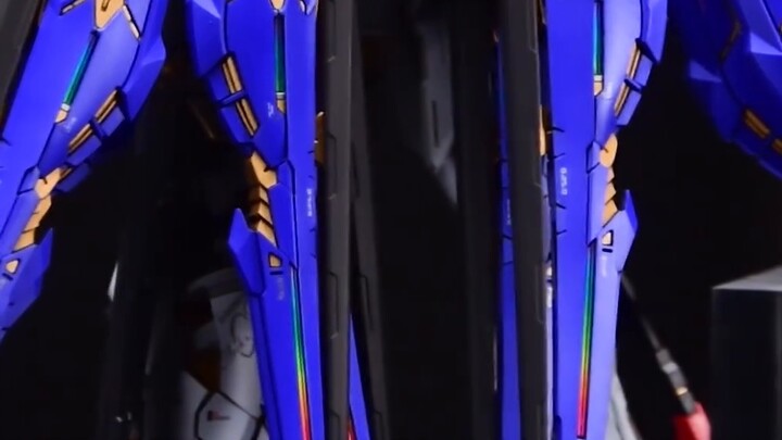 [Assault on Free Planet in Progress] Is this the machine that is crowned as the strongest and cooles