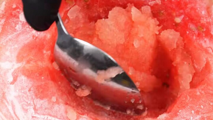 🍊🥭 Fresh Juice ASMR 🍓🍋✨ Relax with the satisfying sounds of fresh fruits being cut, squeezed .