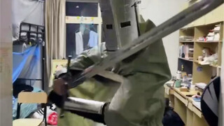 العائد النهائي من هذا الفيديو سيتيح لي الحصول على الدرع المعدني حقًا