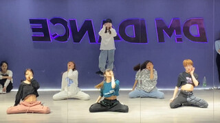 Choreography for "Look What You Made Me Do".