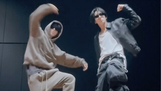 墨镜bro！尼克闹闹！西村力 沈载伦TikTok更新：pick it up ➡️➡️➡️