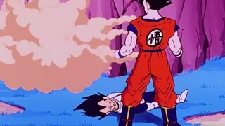 Dragon Ball: Vegeta dengan mudah dibunuh oleh Frieza