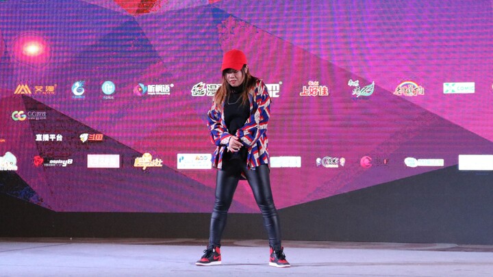 【Turnamen Cover Tari Korea 2018 di Shanghai, Kota Ajaib】 Peserta: Shishi-chan | EXO – Kokobop & Temp