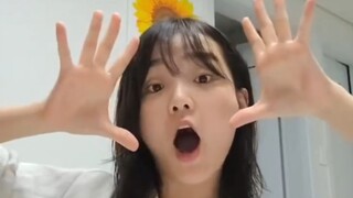 فيديو مباشر لأداء أوه ماي غيرل هيو سونغ هي لأغنية STAYC - STEREOTYP يُكشف عنه للجمهور!