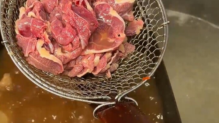 I heard even Guangniu chickens don’t dare to get a fever, for fear their meat will become tough.