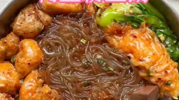 “Súp bún huyết vịt” – Cuộc sống thường ngày của tín đồ ăn ngon – Niềm vui của dân sành ăn đã nhắc đế