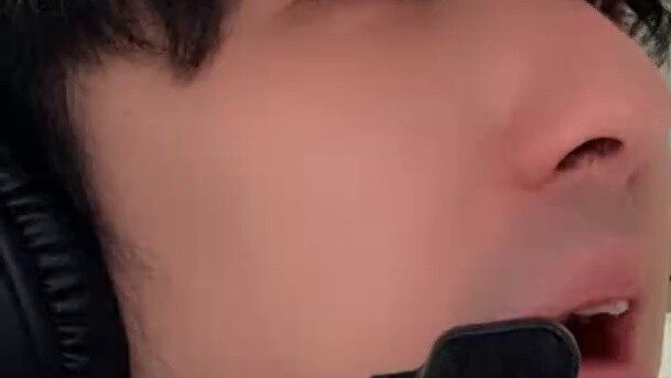 What's your level in Genshin Impact? I'm a ten-year veteran, level 100!