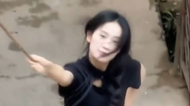 Youngster, watch closely! I’ll teach you this sword technique only once.