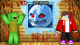JJ and Mikey HIDE From Scary ICE LUNAR MOON in Minecraft Challenge Maizen 100 days