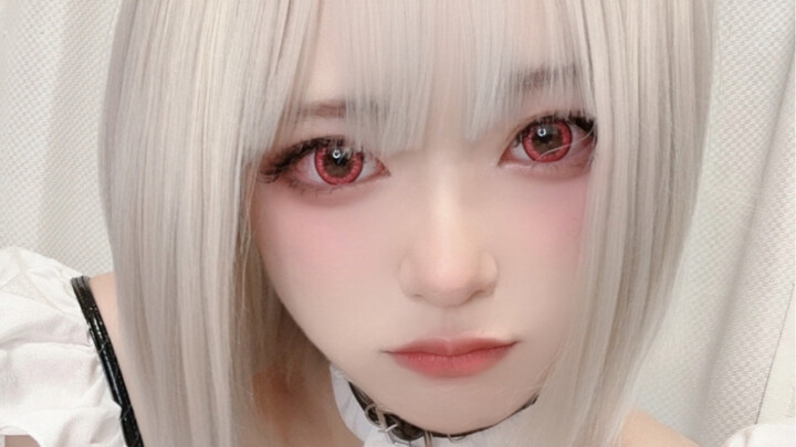 Happy Halloween! Today is the little devil~!