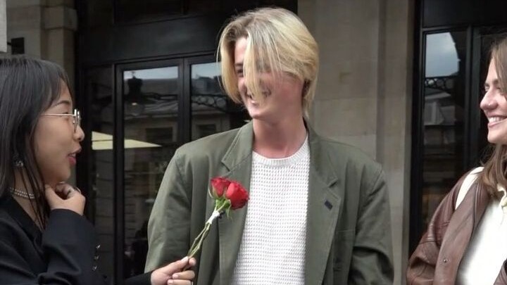 Si kembar dengan wajah tercantik sepanjang masa! Guo Pinchao sampai tercengang melihatnya!